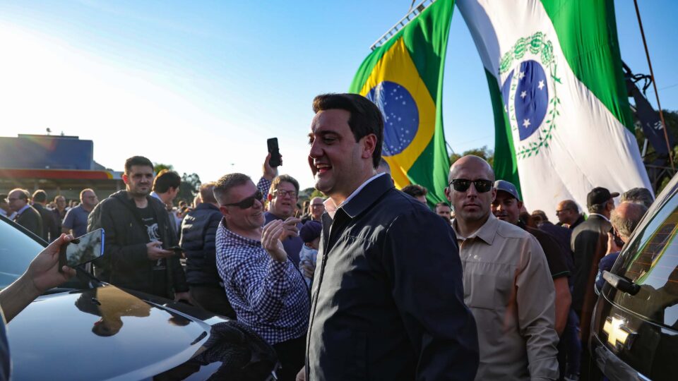 Ratinho Junior lidera pesquisa eleitoral a presidente da República no Paraná