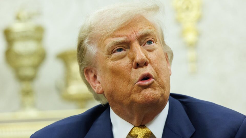 Em carta a Bolsonaro, Trump diz que julgamento no STF deve ser encerrado “imediatamente”