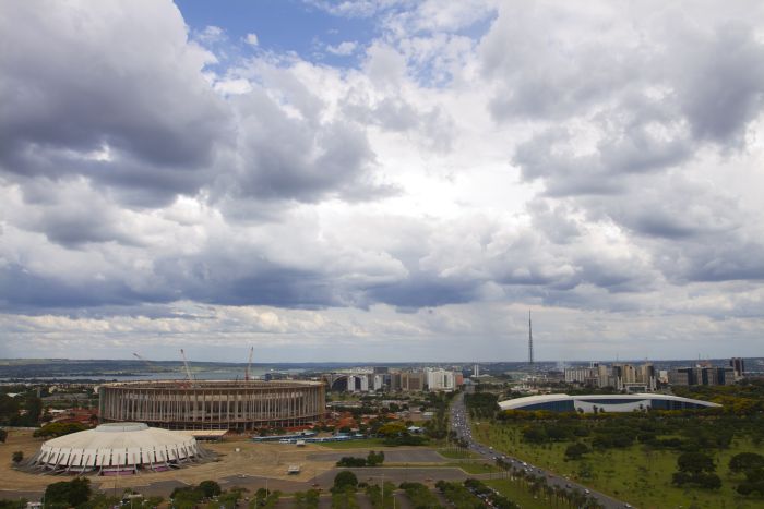Familiares e amigos cobram lista de passageiros no balcão da TAM no Salgado Filho | José Ernesto/Correio do Povo