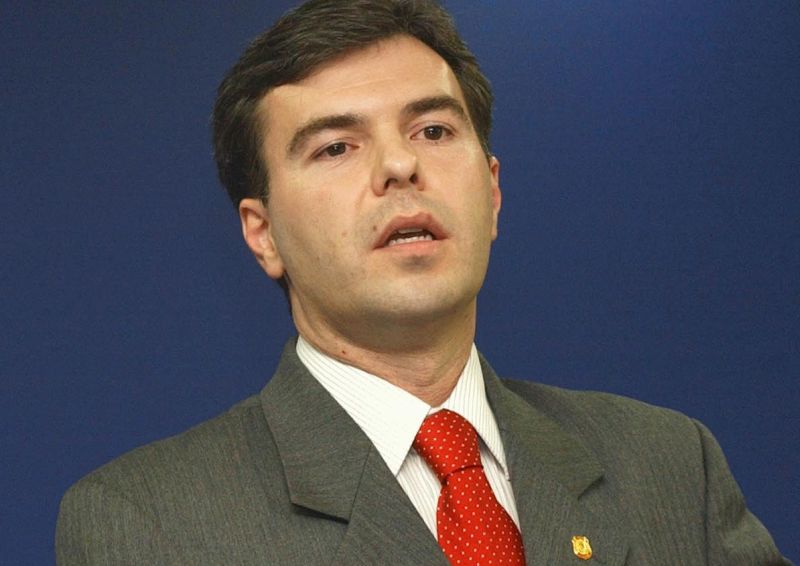 Reinaldo trabalhou como cartunista antes de ir para TV | Divulgação