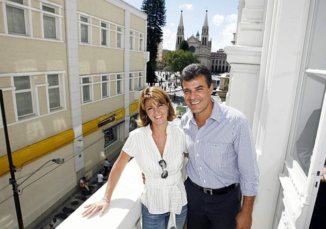 Fernanda Richa ao lado de Beto: casamento já dura 23 anos. |