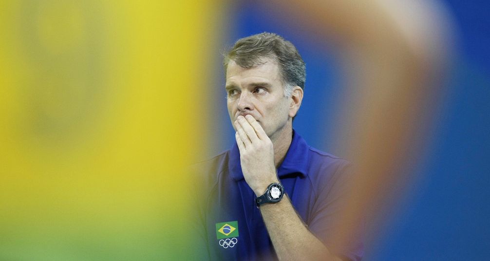 Bernardinho disse que só continua na seleção após Pequim se houver um pacto pela permanência do grupo atual. | Fotos: Jonathan Campos. enviado especial/ Gazeta do Povo