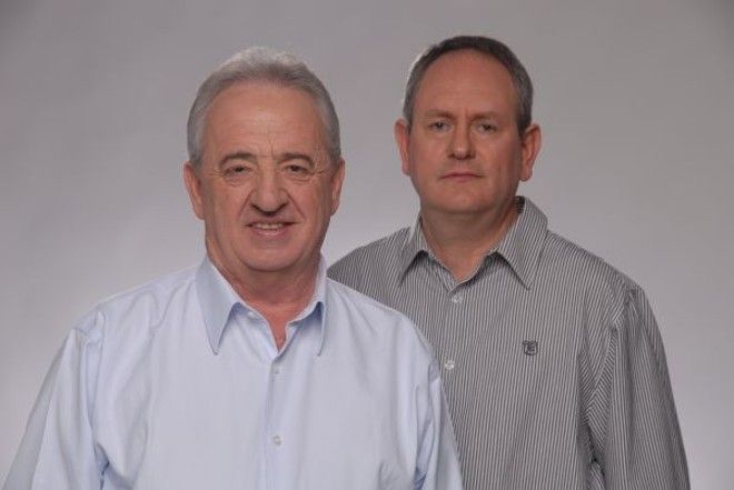 Roberto Viganó do PDT (frente) e seu candidato a vice Daniel Cattani do PSDB | 