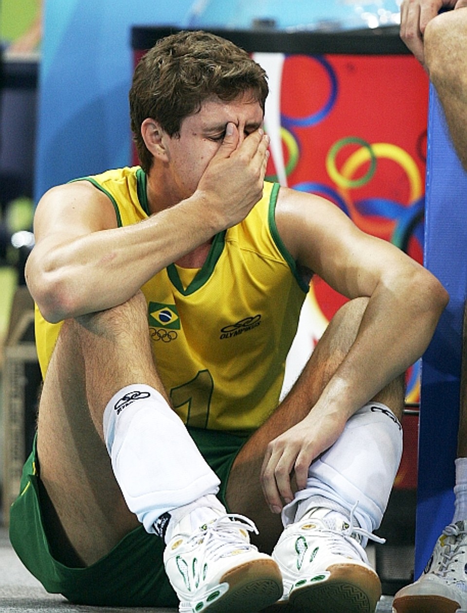 Bruno, filho de Bernardinho, foi um dos jogadores que mais choraram a perda do ouro. | Jonathan Campos, enviado especial/ Gazeta do Povo