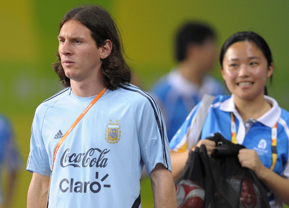 Sergio Batista garante que Lionel Messi estará em campo no torneio olímpico | LIU JIN/AFP