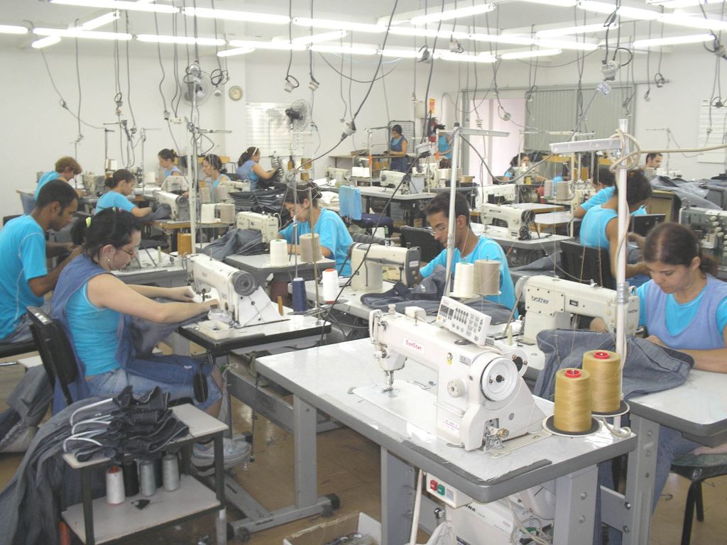 Geração de postos de trabalho em Maringá, no Noroeste, colocou a cidade no alto do ranking nacional de desenvolvimento, segundo a Firjan | Andye Iore/Gazeta do Povo