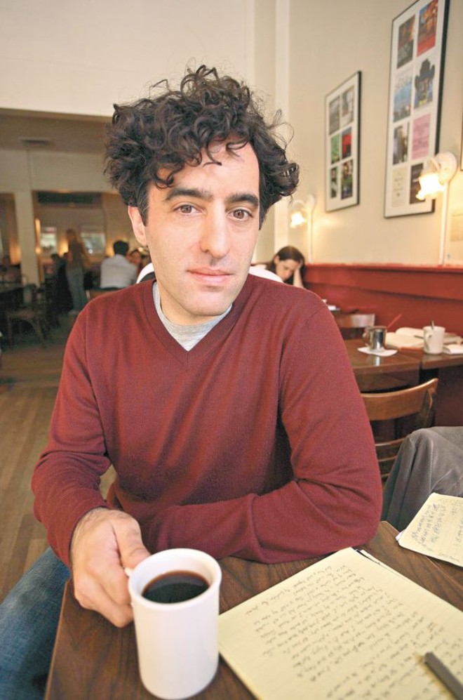Nathan Englander, 38 anos, foi apontado pela revista The New Yorker como um dos 20 escritores mais promissores do século 21 |