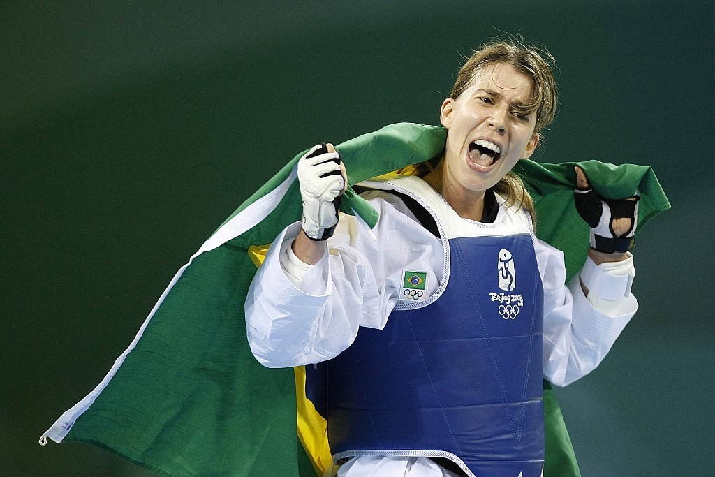 Natália Falavigna, primeira medalha do Brasil no tae kwon do.
