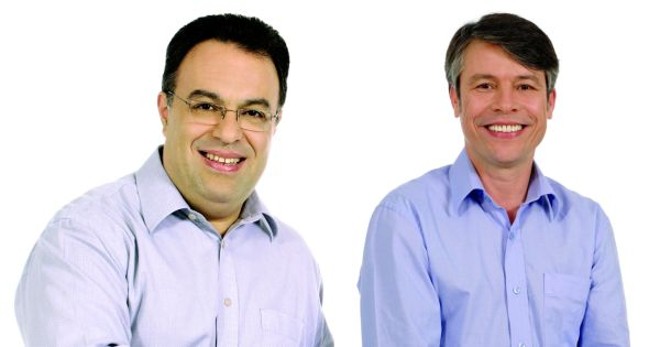 André Vargas do PT (esq) e seu candidato a vice Cezar de Lima do PC do B |