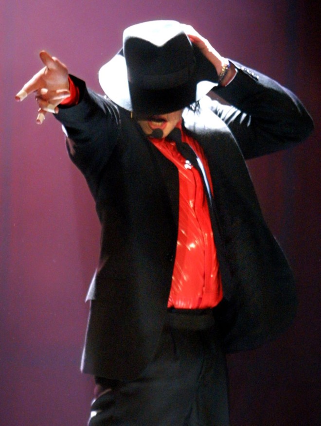 Jackson durante show em 2002 na Califórnia, Estados Unidos | 