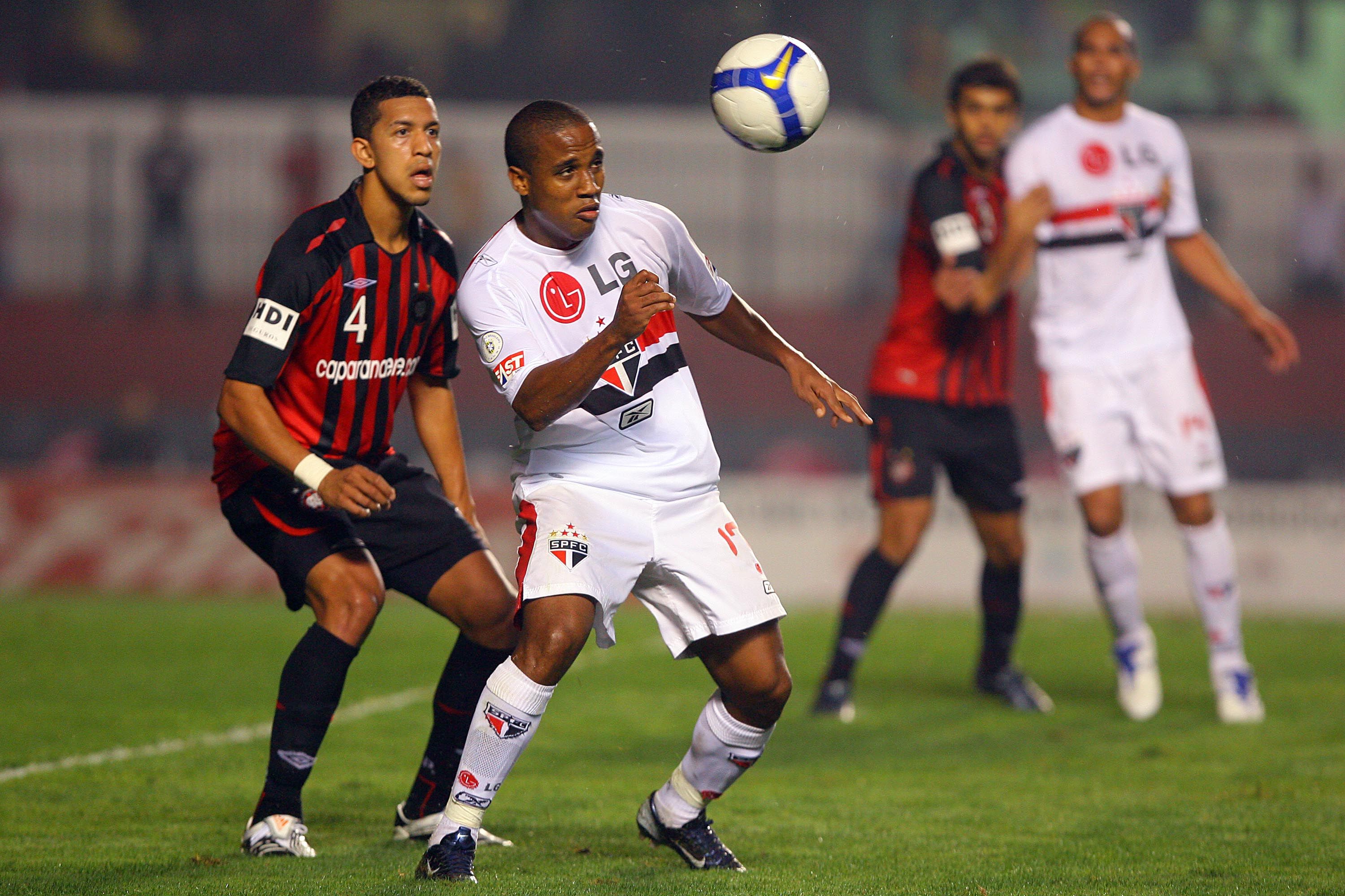 Antônio Carlos x Borges: melhor para o ataque do São Paulo, que funciou bem e garantiu o resultado positivo | Gaspar Nóbrega / Vipcomm