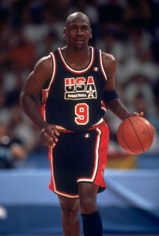 No basquete, Michael Jordan comandou o primeiro 