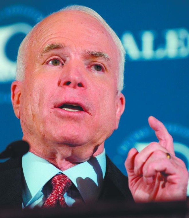 John McCain: tentativa de se desvincular da imagem negativa do governo Bush |