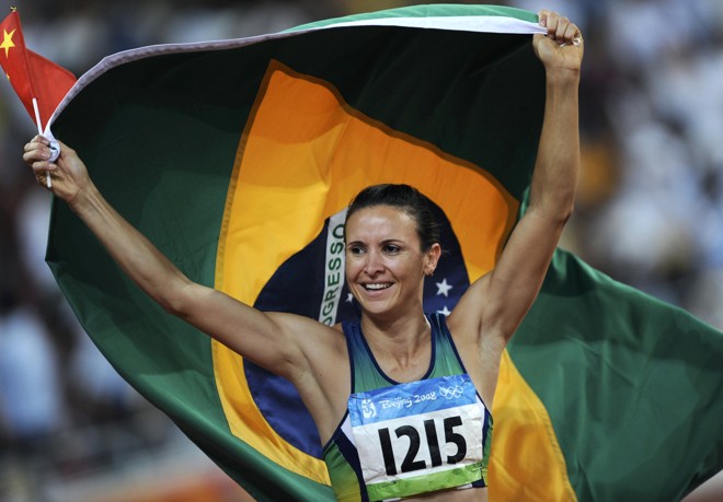 Maurren Maggi conquista segundo ouro do Brasil nos Jogos de Pequim | 