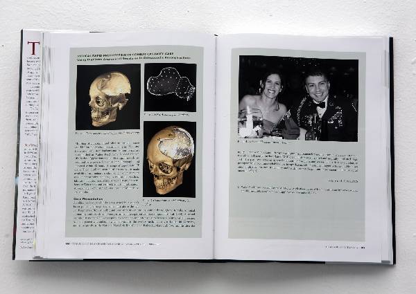 Livro do Exército americano mostra cirurgias feitas em áreas de guerra | Reprodução: The New York Times