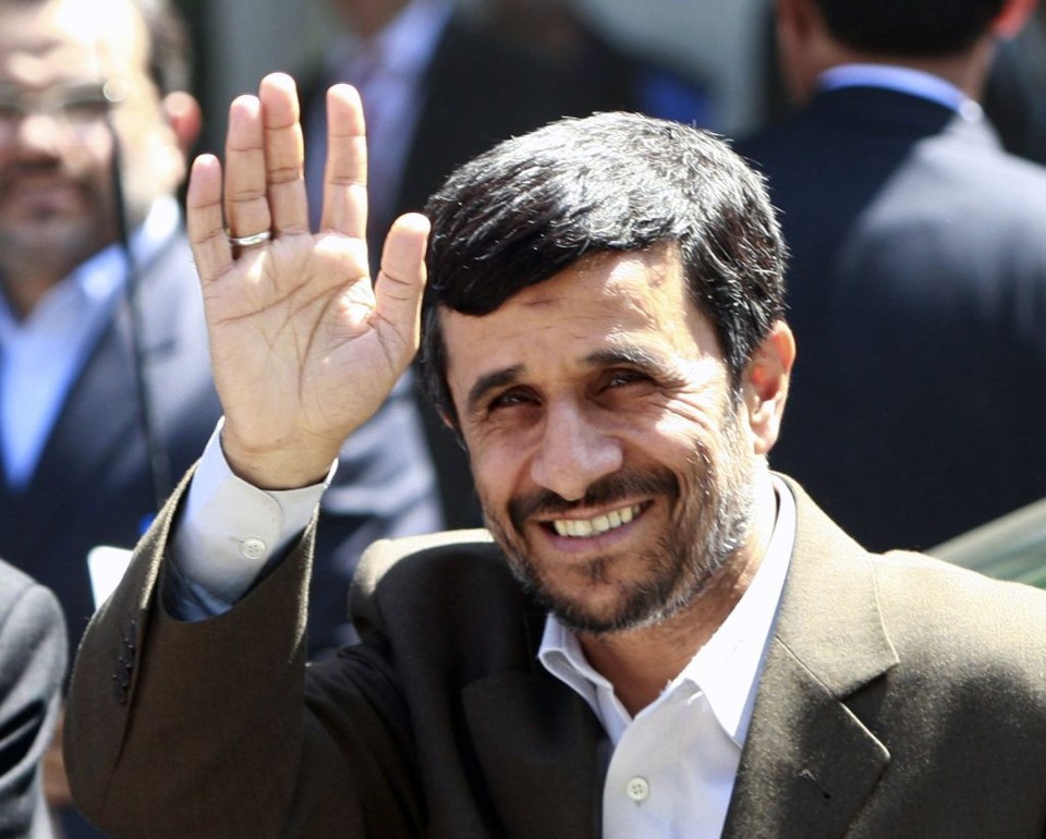 Ahmadinejad e EUA têm trabalhado em um acordo que visa garantir a autonomia das forças iraquianas na segurança do país | Fatih Saribas / Reuters