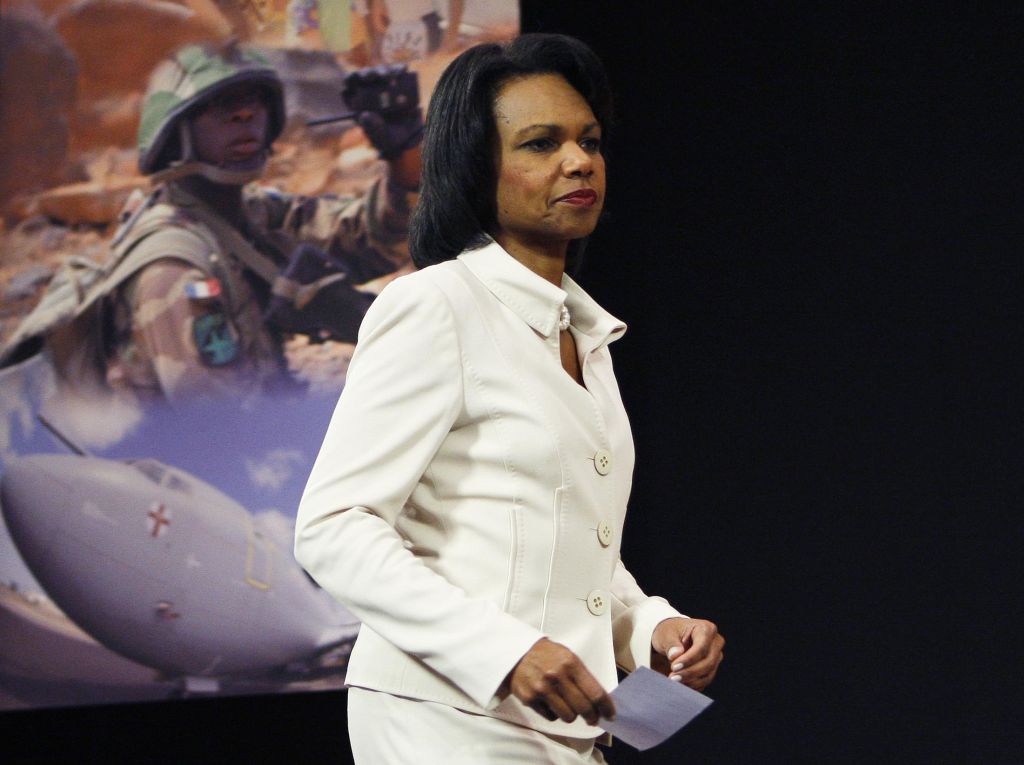 Diante da insatisfação russa com o acordo antimísseis firmado entre Polônia e Rússia, Rice ironizou dizendo que a "Guerra Fria acabou" | Francois Lenoir / Reuters