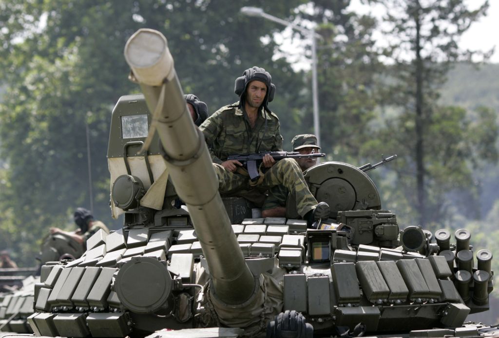 Tropas russas permanecem na Geórgia e conflito armado se inflama: acordo de cessar-fogo foi desrespeitado | Umit Bektas / Reuters