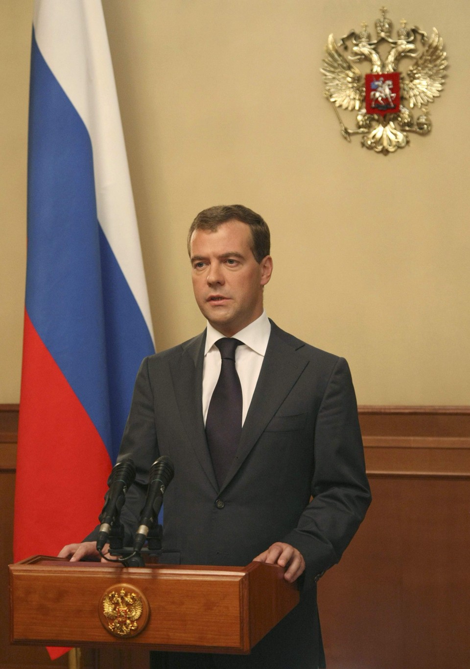"Eu assinei os decretos que reconhecem a independência da Ossétia do Sul e da Abkházia", presidente russo, Dmitry Medvedev, durante pronunciamento em rede de televisão | Ria Novosti/Reuters