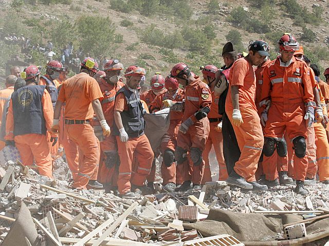 Dormitório feminino de três pavimentos desaba na região central da Turquia e mata 17 pessoas | UMIT BEKTAS/REUTERS