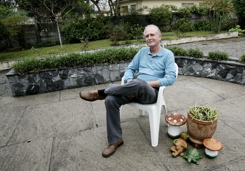 Depois de ter diagnosticado nível elevado de estresse, Udo Decker resolveu mudar de vida e hoje se sente bem melhor | Marcelo Elias/Gazeta do Povo