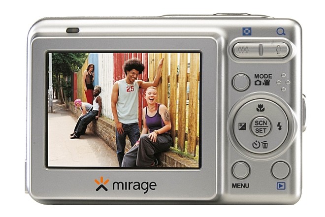 A Mirage, com 8.0 megapixel (que possibilita impressão para fotos no tamanho de até 28x35cm), conta com memória interna de 32 MB. Acompanha cartão SD de 1GB e flash redutor de olhos vermelhos | 