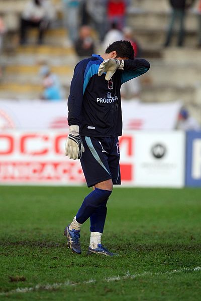 Titular durante o Campeonato Paranaense, Fabiano Heves disse que seu problema com a diretoria era antigo. | Hedeson Alves/Gazeta do Povo