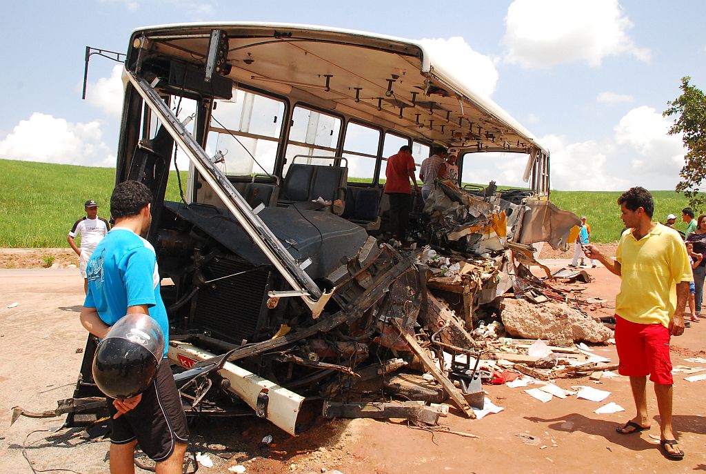 Acidente com 10 mortos em Pernambuco: para a polícia, houve imprudência | Sérgio Bernardo/Forlapress