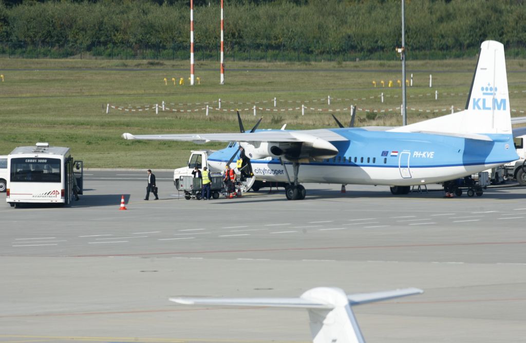 Ação dentro do vôo KL 1804 "se deu de maneira bem pouco espetacular", afirmou porta-voz policial | Ina Fassbender / Reuters