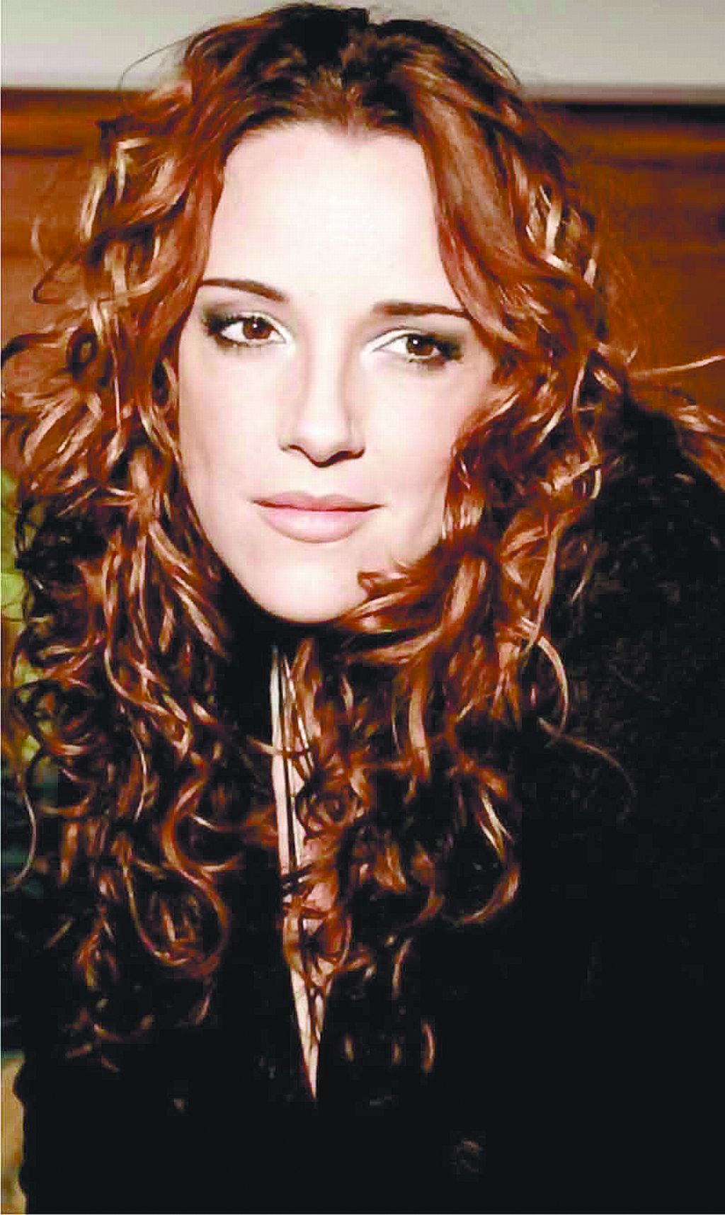 Acompanhada de teclado, percussão e guitarra, Ana Carolina executa repertório consagrado com nuances e timbres suaves | Nelson Faria / Divulgação