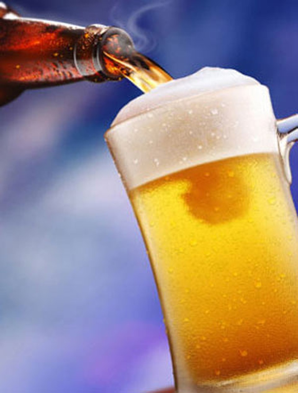 Alemão "aluga" mulher por engradado de cerveja | Reprodução