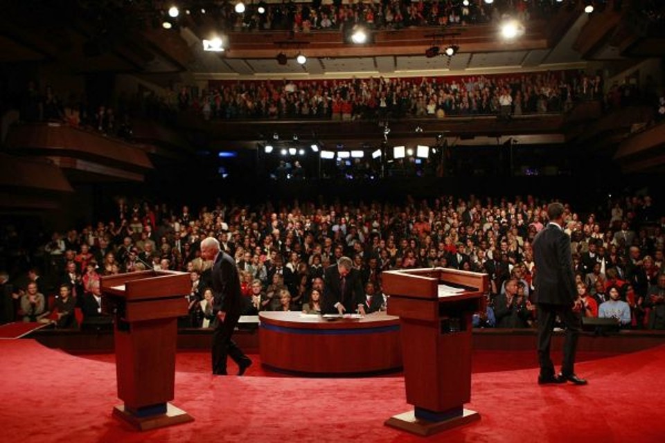 Público lotou dependências da Universidade de Mississippi para prestigiar debate entre os presidenciáveis | Chip Somodevilla / Reuters