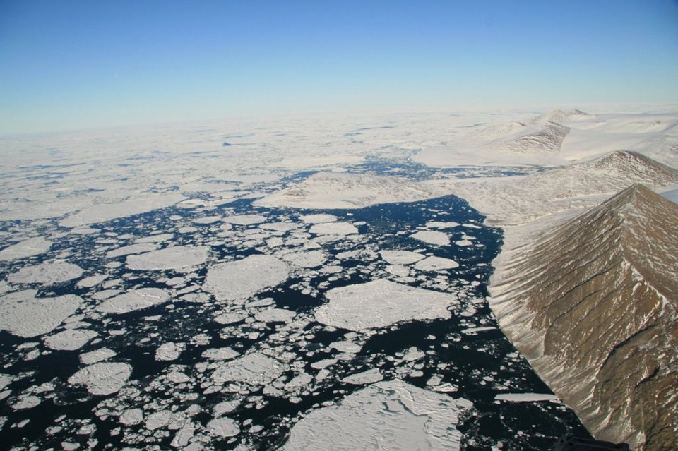 Gelo pode atingir menor nível, afetando a vida selvagem polar e acelerar o aquecimento global | Denis Sarrazin / AFP