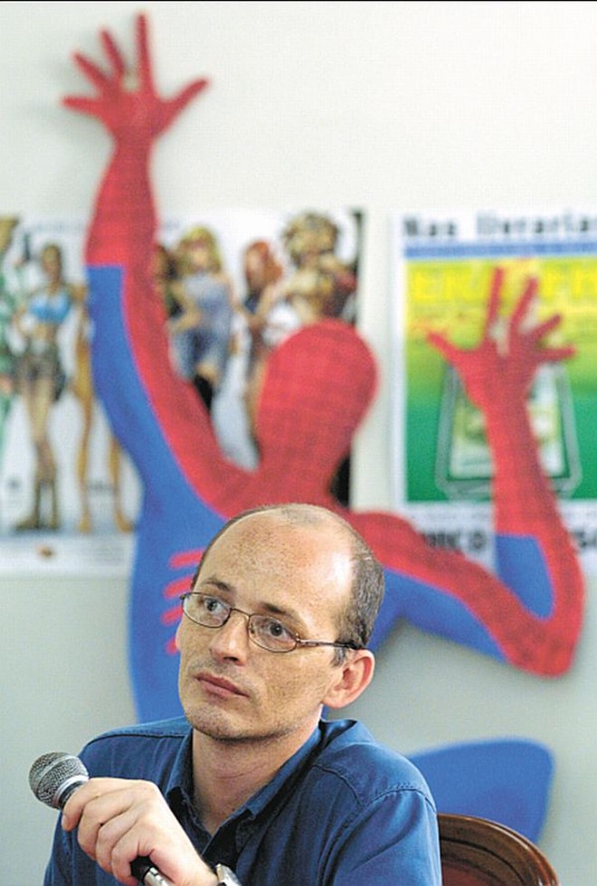 Mutarelli analisa que há relação mais do que direta entre arte e 