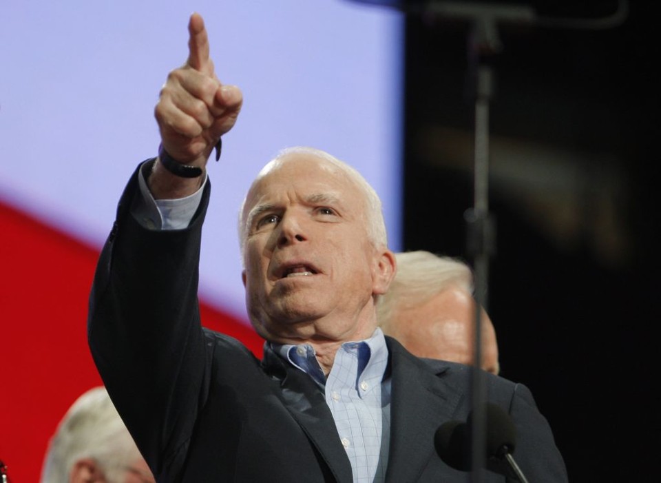 Senador por Arizona vai enfatizar sua experiência como piloto, prisioneiro de guerra e político determinado a modificar Washington | Brian Snyder / Reuters