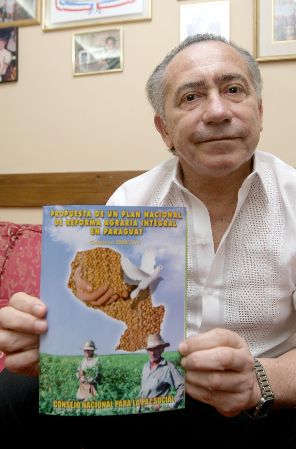 Quem vai vir para o Paraguai se não há garantias jurídicas e segurança? Nós temos que respeitar as regras do jogo." |