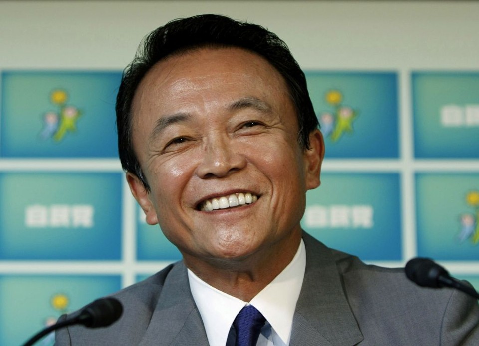 Aso demonstrou interesse em concorrer ao cargo de prêmie japonês | Toru Hanai / Reuters