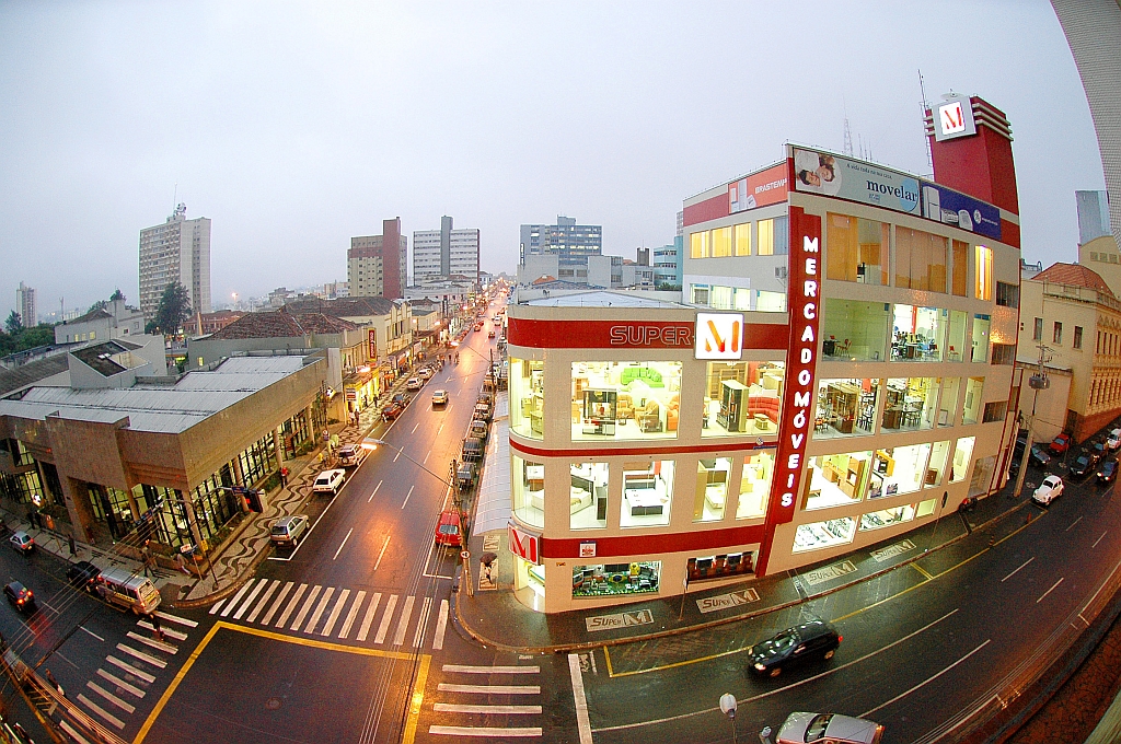 Loja da MM em Ponta Grossa: rede quer ampliar para 10% a participação do site no faturamento da empresa. | Divulgação