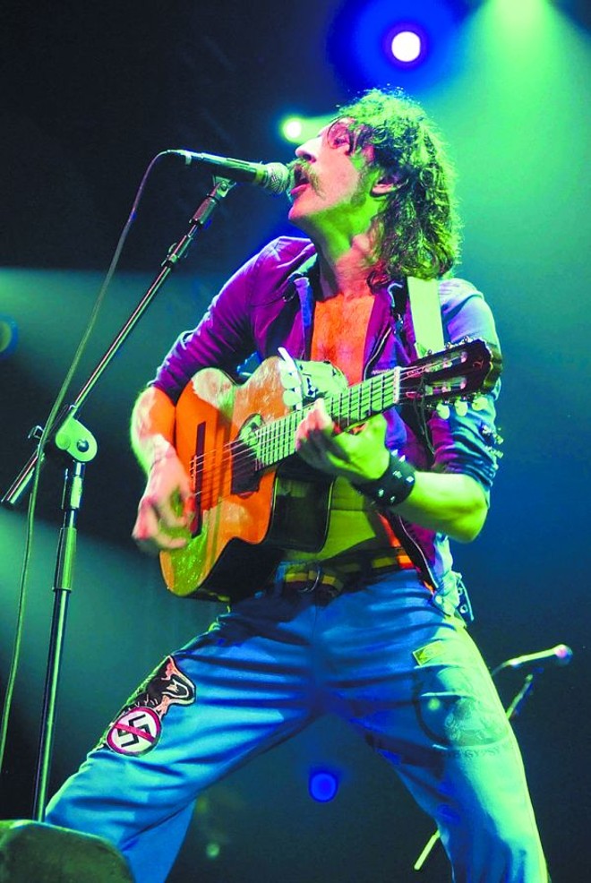 Gogol Bordello: festa cigana | 