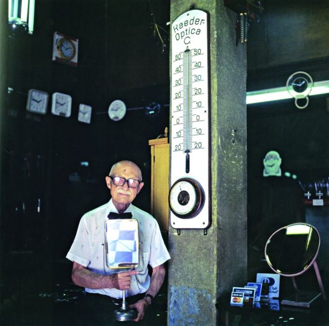 Sr. Raeder, relojoeiro da cidade, que se tornou amigo de Orlando Azevedo |