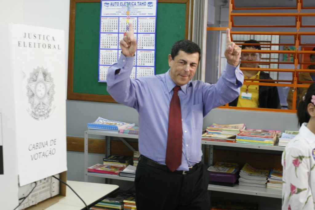 Belinati comemora ida para o segundo turno, mas candidatura está ameaçada | Gilberto Abelha/JL