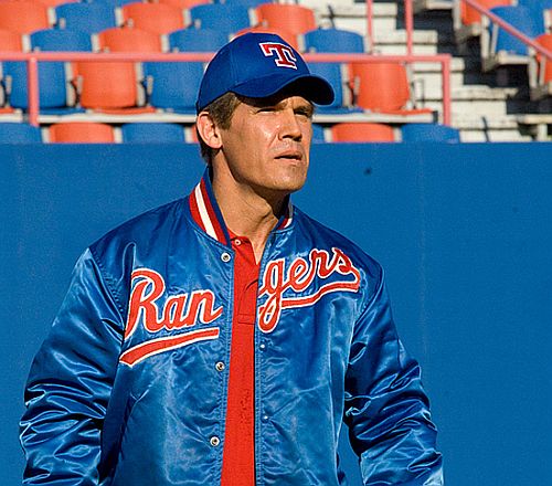 O ator Josh Brolin foi interpreta o presidente George W. Bush | Lionsgate Filmes/Divulgação