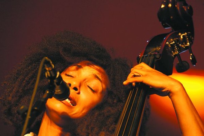 Esperanza Spalding: destaque no jazz contemporâneo | 