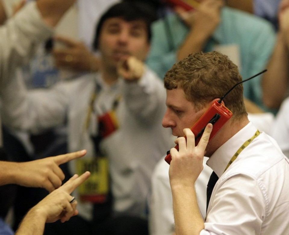 Bovespa contribuiu para que algumas empresas importantes enfrentem dificuldades com posicionamentos financeiros em dólar | Paulo Whitaker / Reuters