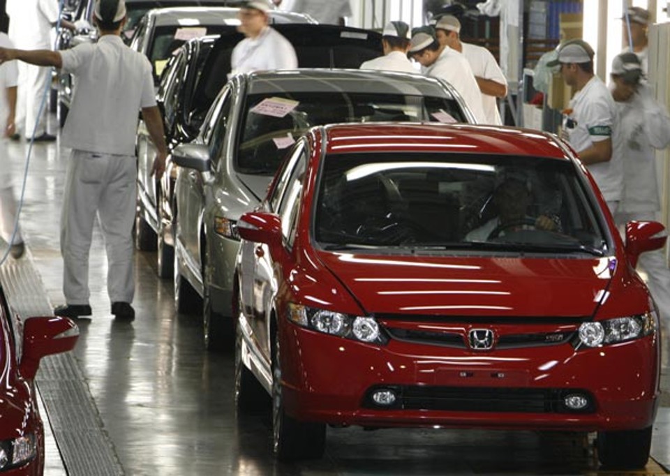 Linha de produção do Honda Civic na fábrica da montadora em Sumaré (SP) | Divulgação