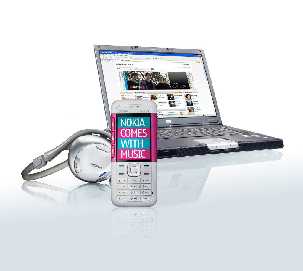 Imagens de lançamento do serviço de download legal de músicas da Nokia: milhões de canções podem ser baixadas a qualquer momento, tanto para o celular quanto o computador, por um preço fixo | Divulgação