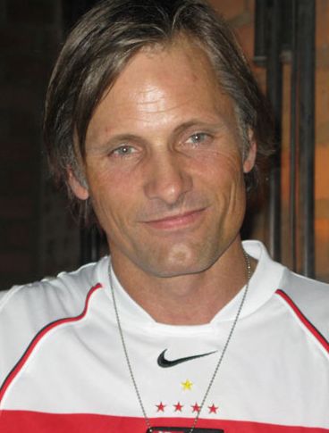 Viggo no Rio: bem à vontade | Reprodução/Carla Meneghini/G1