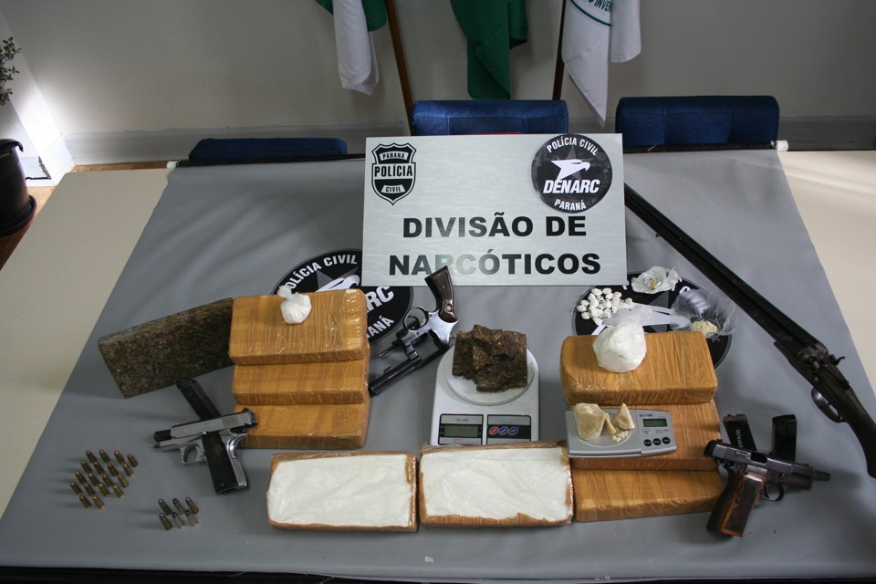 Droga apreendida no sábado pelo Denarc | Divulgação / AEN