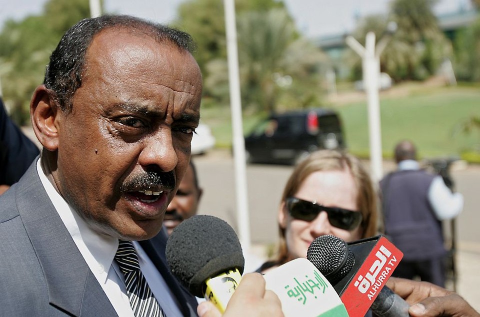 Ali al Sadiq anuncia que cinco chineses foram mortos por seqüestradores e outros dois ficaram feridos | Ashraf Shazly / AFP Photo