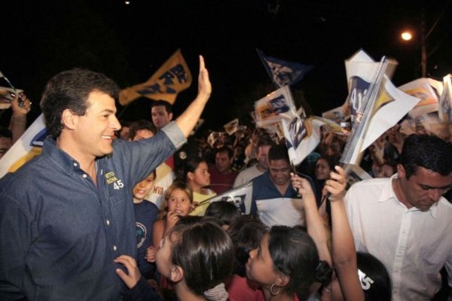 Beto em busca de votos: agenda em bairros populosos | 